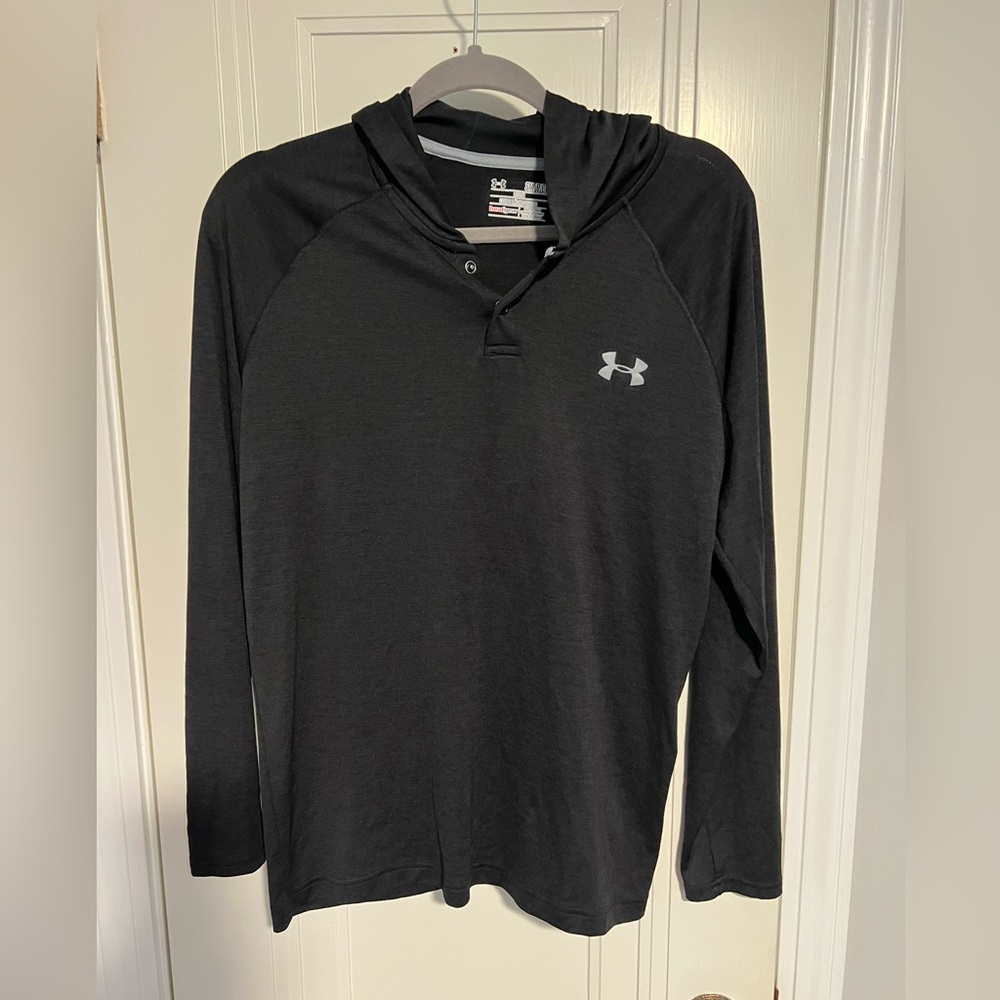 NWOT Under Armour Hoodie shirt